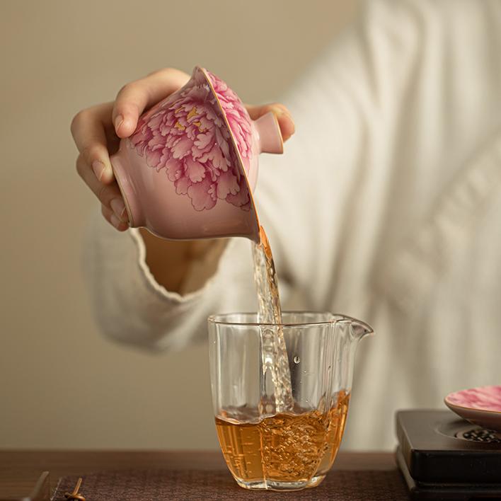 Pink Peony Ceramic Gaiwan