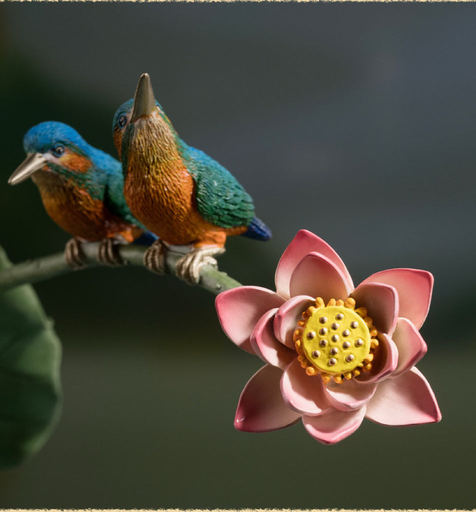 Tongsift Summer Lotus Charm Living Room Desktop Copper Kingfisher and Lotus Flower Ornament Home Decor Craftsmanship