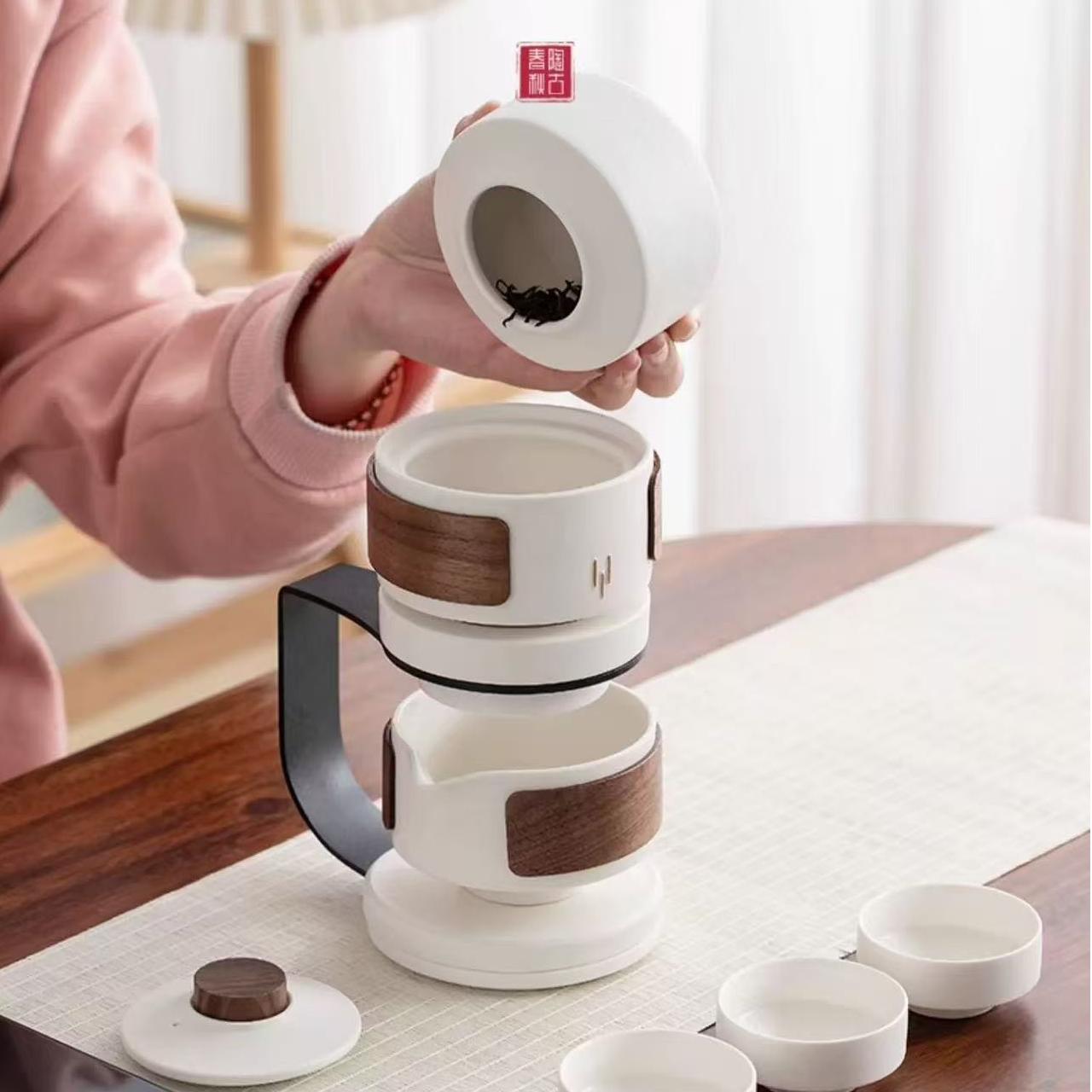 Automatic Rotating Tea Set