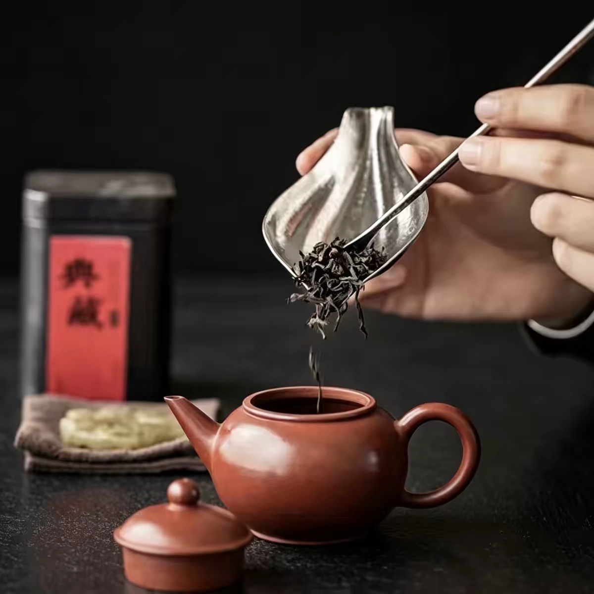 Pure‑Titanium Leaf‑Shaped Tea Scoop & Tea Pick Set
