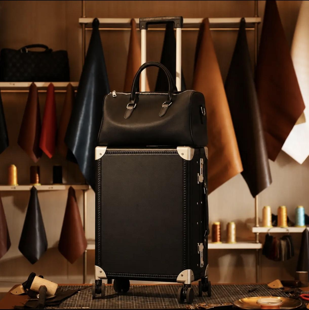 24-inch Pre-Vintage Leather Luggage with Zinc Alloy Telescopic Handle and Universal Wheels for Travel Use