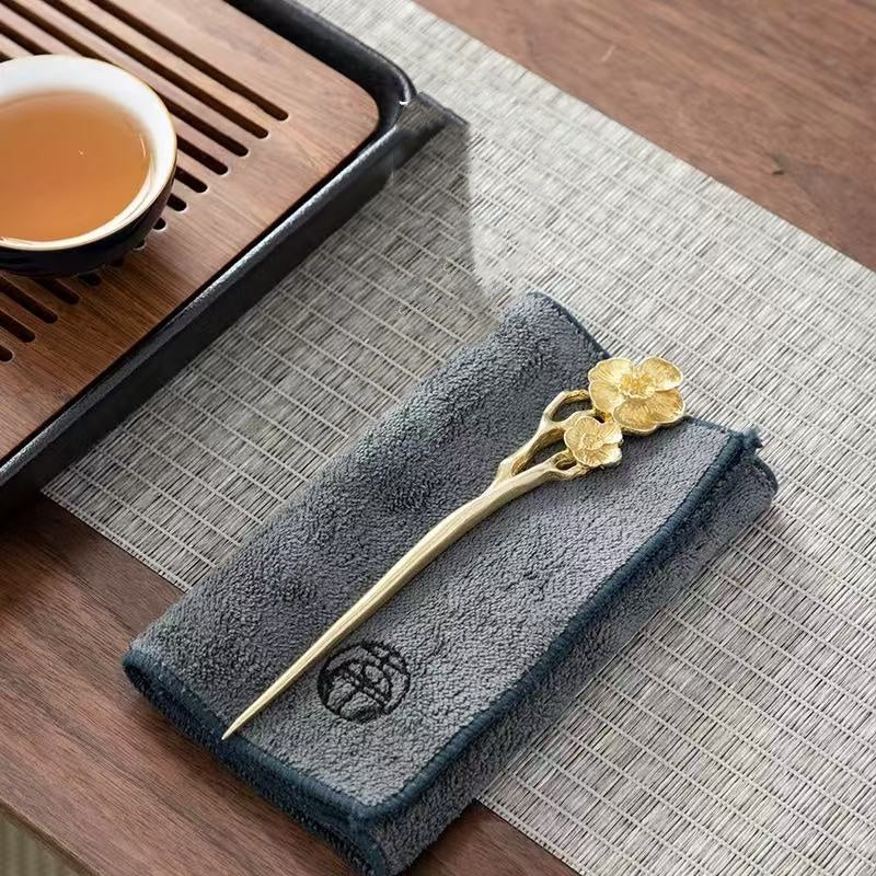 Plum Blossom Copper Tea Needle