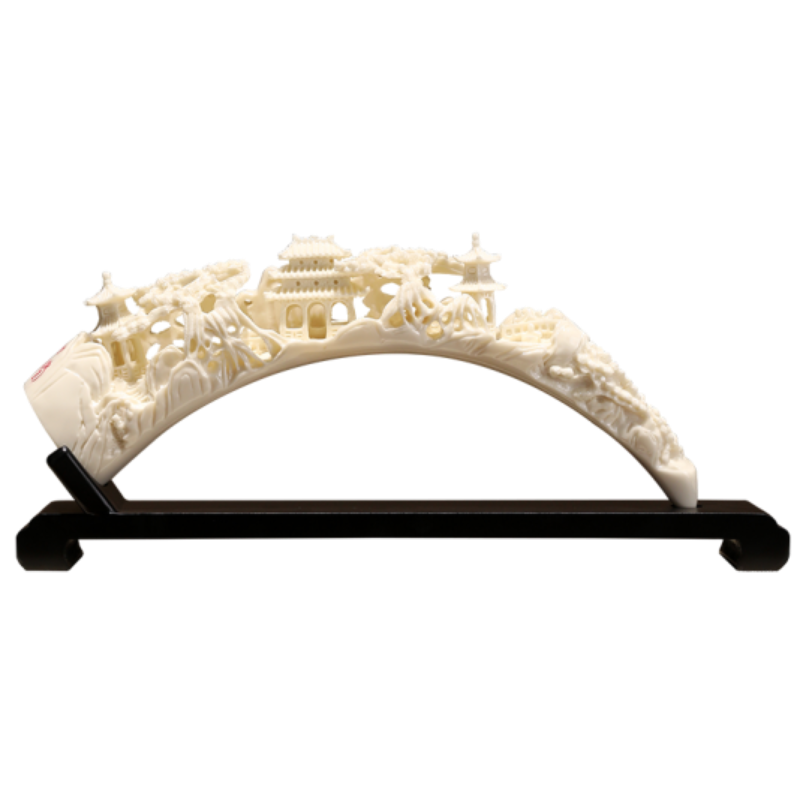 Eco Friendly Resin Home Decor Art Piece Handcrafted Sculpture for Elegant Living Spaces