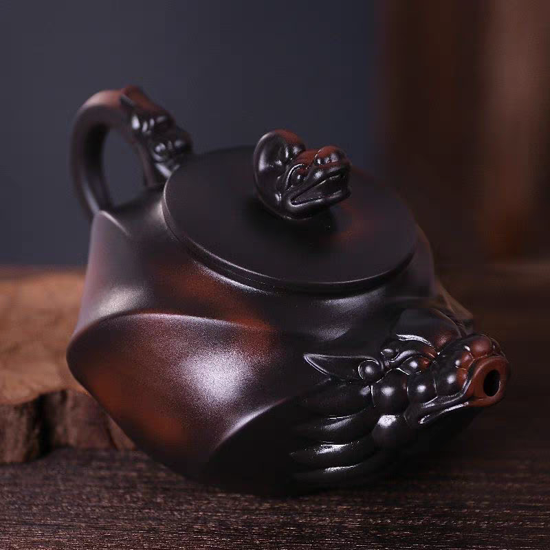 Handcrafted Zitao Dragon‑Head Whistling Teapot 500ml