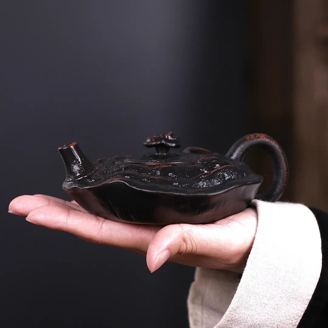 Zitao Ganoderma‑Shaped Teapot 150ml