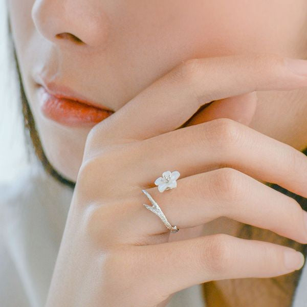 #J5 White Cherry Blossom Silver Ring - 3 Patterns