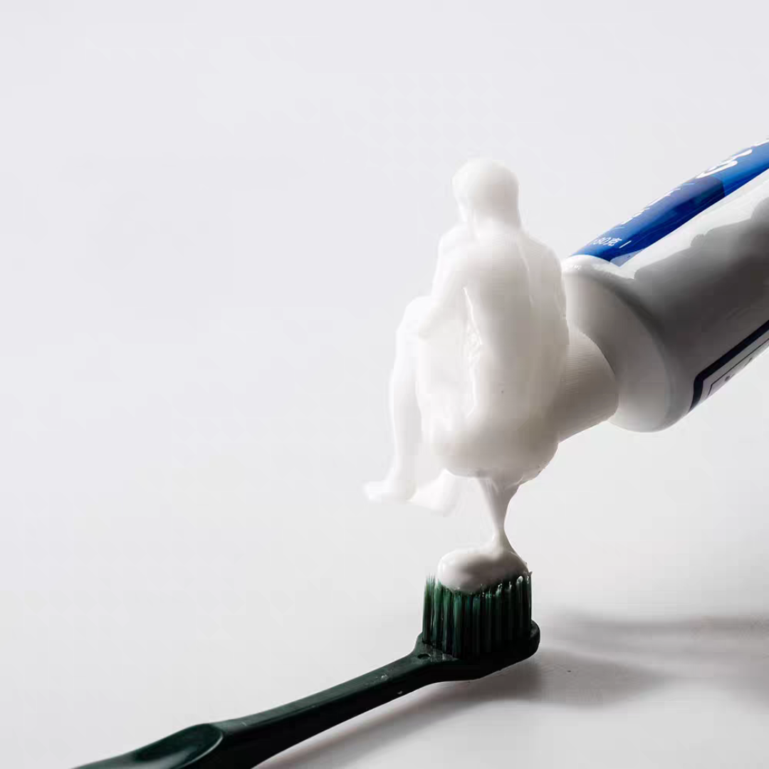 #131 The Thinker Toothpaste Cap and Toothpaste Squeezer Dispenser