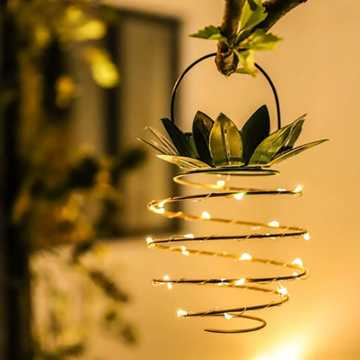 #S14 Solar Power Pineapple Lights