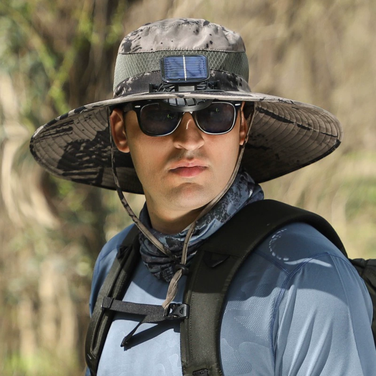 #C7 Solar Fan Hat