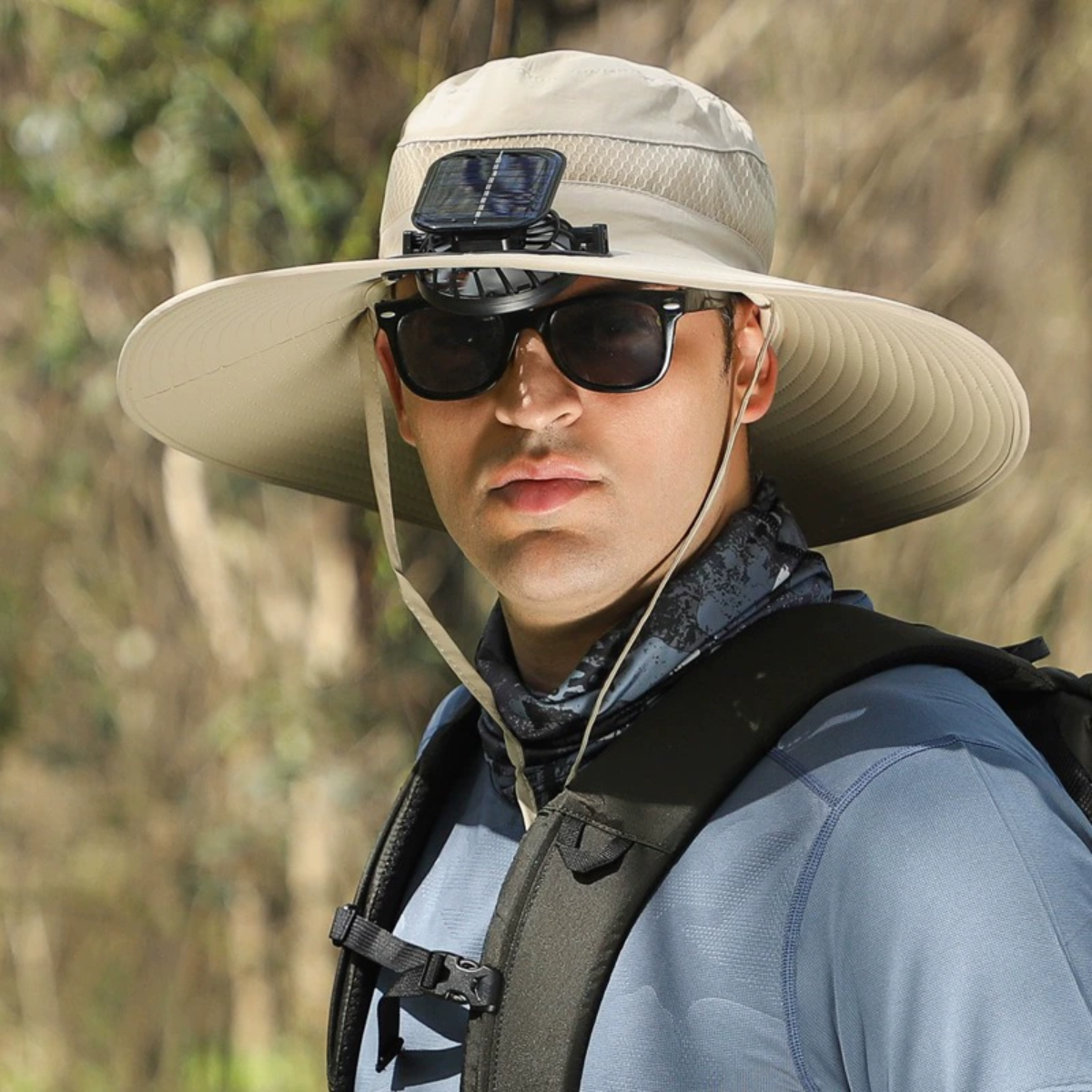 #C7 Solar Fan Hat